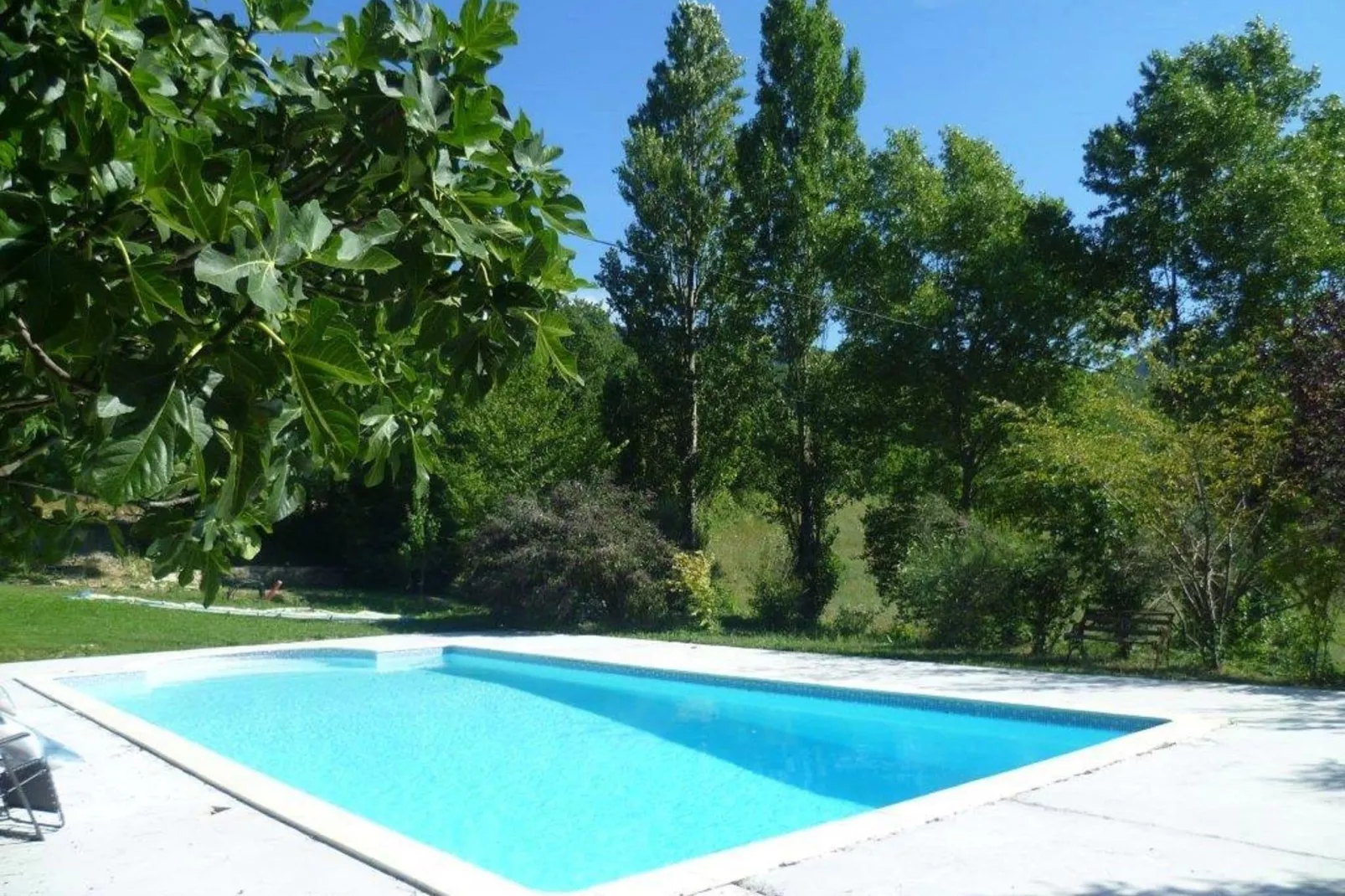 Gite 2 - Pont de Barret 4pers-Zwembad