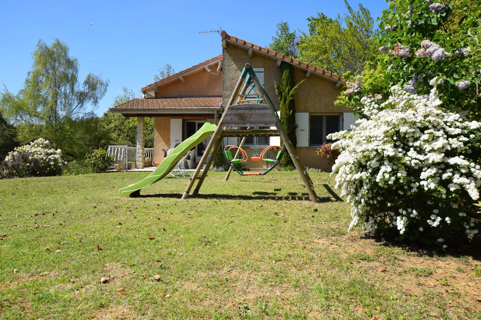 Maison de vacances - BATHERNAY-Buitenkant zomer