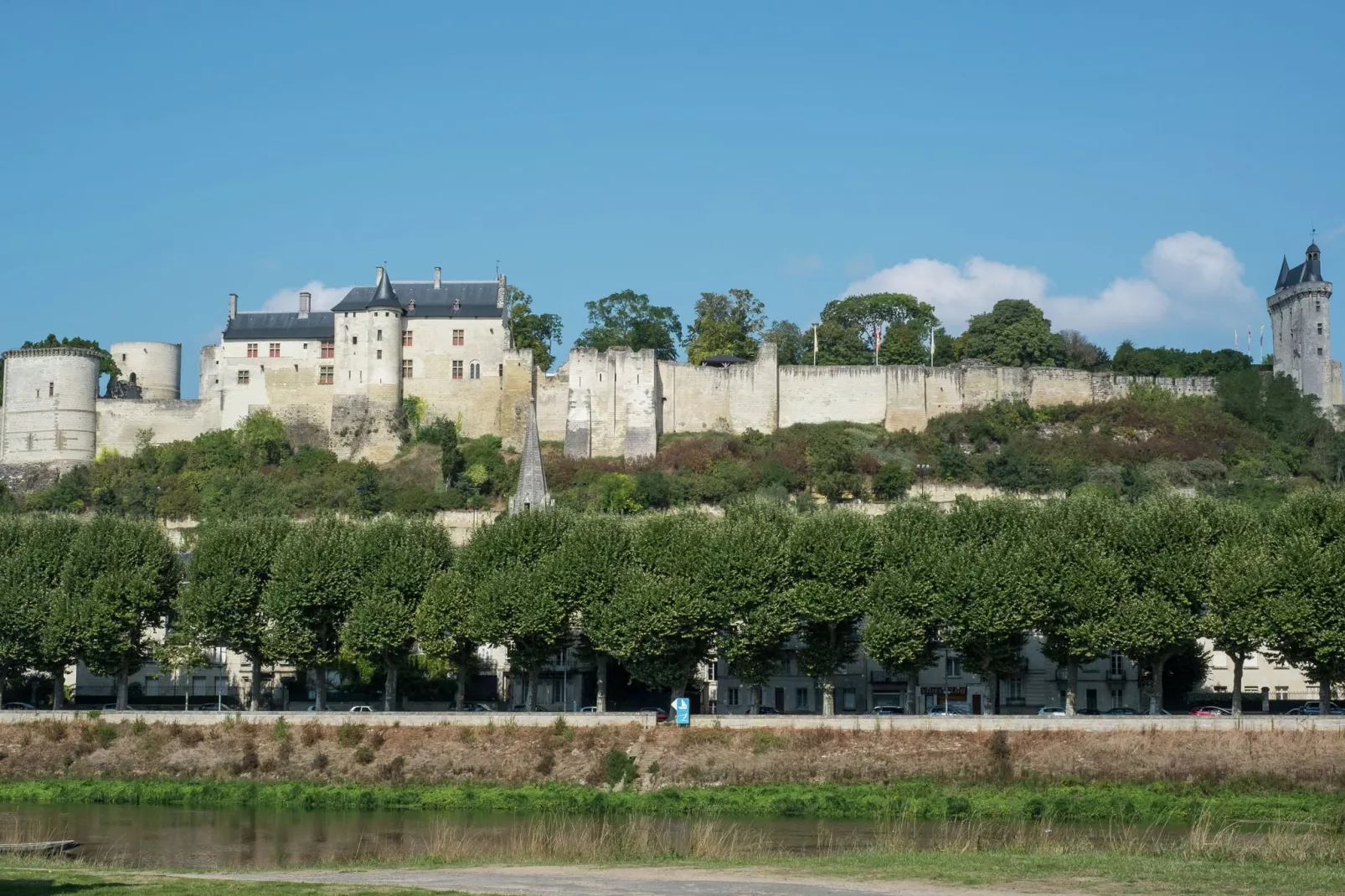 Maison de vacances Beaumont en Véron-Gebieden zomer 5km