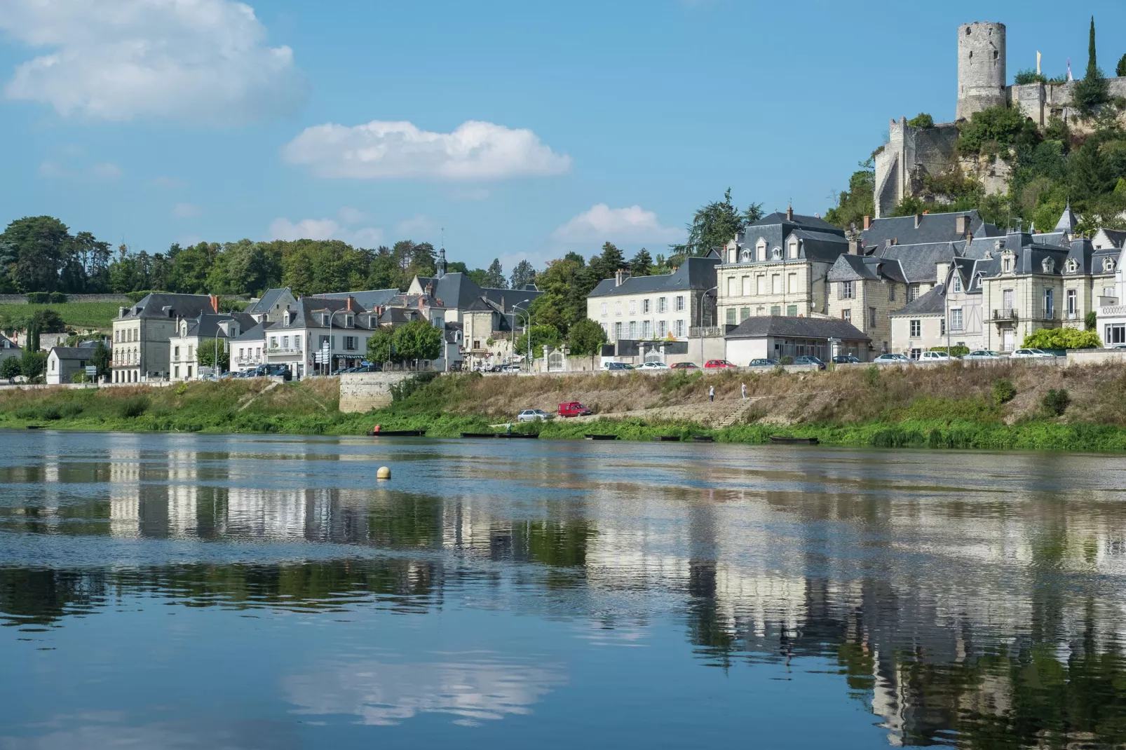 Maison de vacances Beaumont en Véron-Gebieden zomer 20km