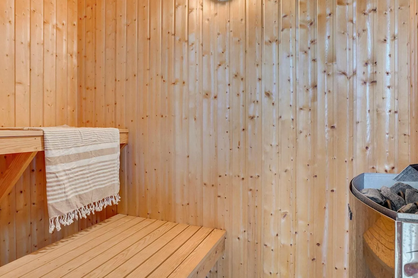 18 persoons vakantie huis in Blåvand-Sauna