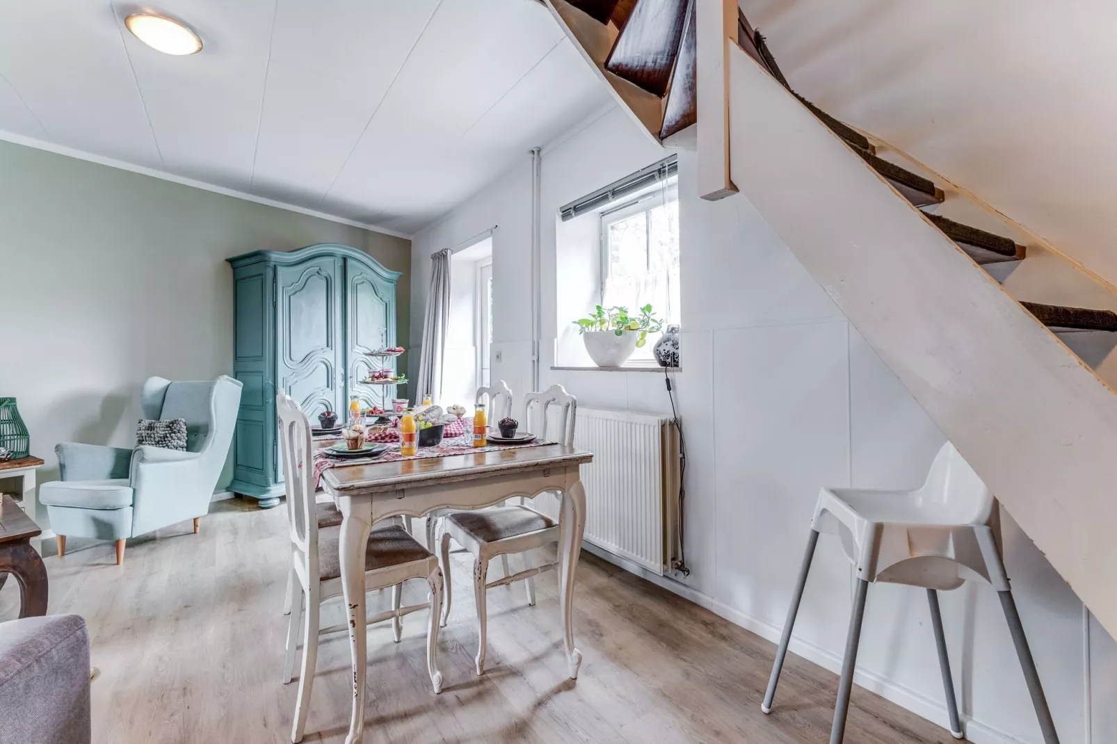 Valleyview Cottages - NR03-Eetkamer