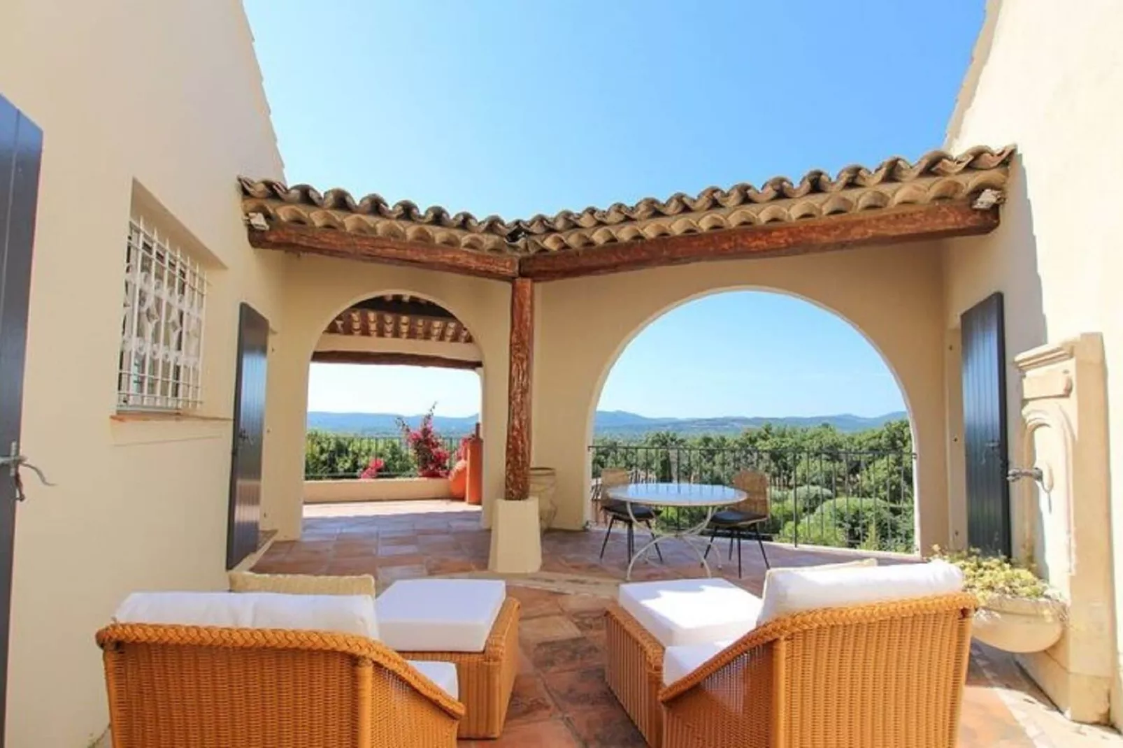 Villa Antoine-Terrasbalkon