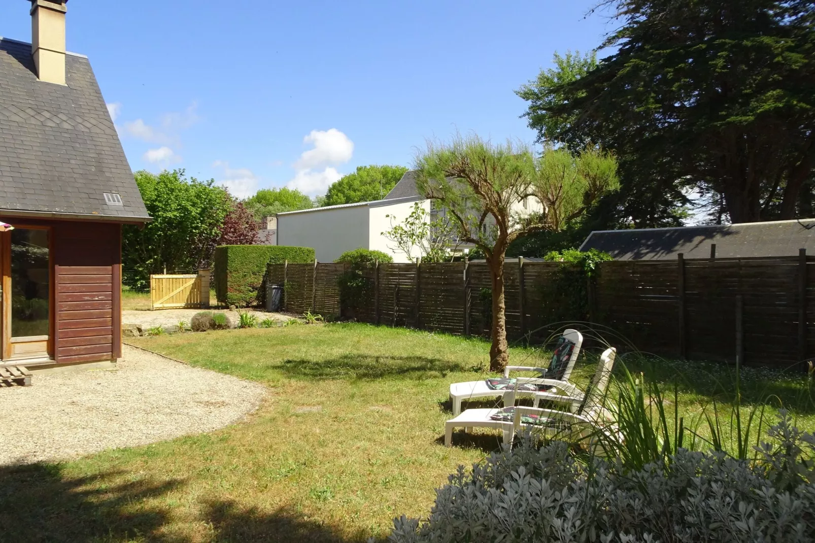 Holiday home Denneville-Buitenkant zomer