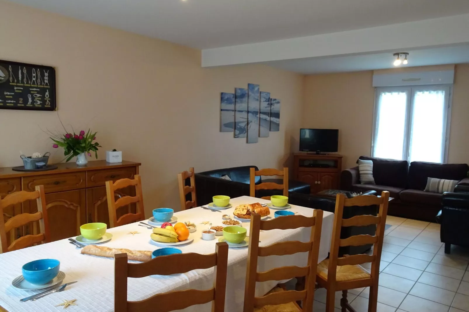 Holiday home Barneville-Carteret-Eetkamer