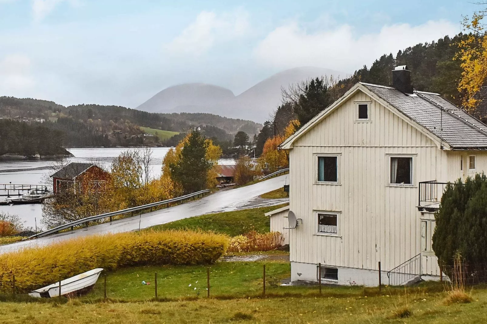 53381 VÅGLAND-Waterzicht