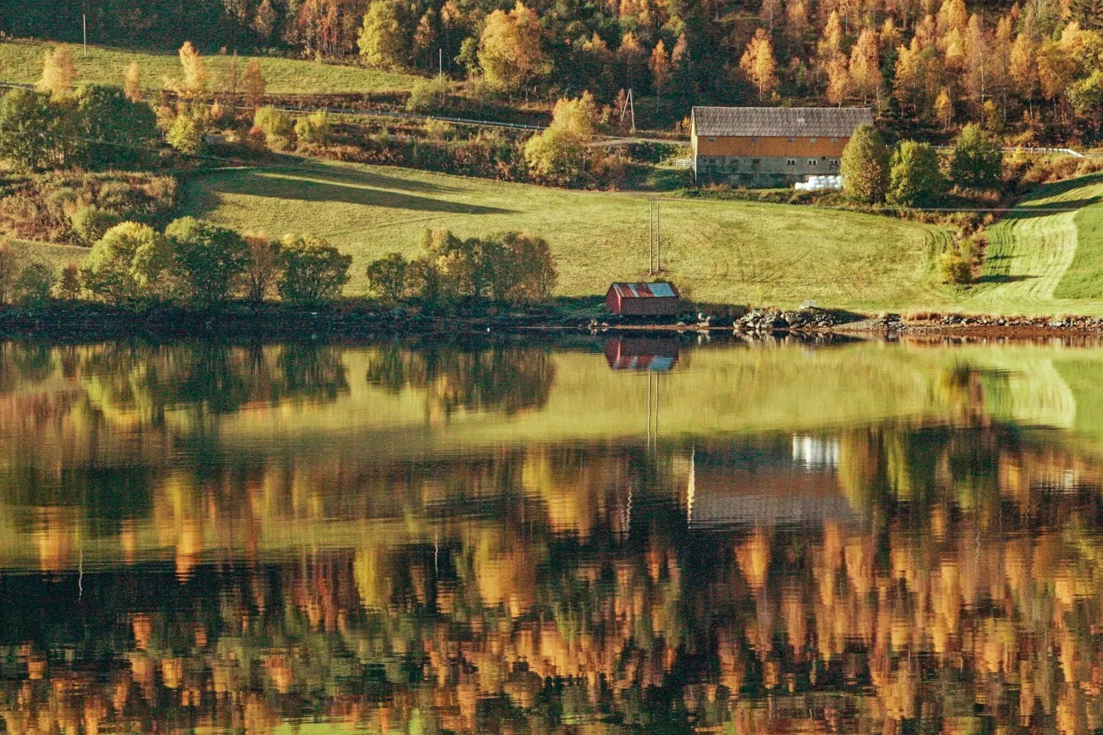 53381 VÅGLAND-Waterzicht