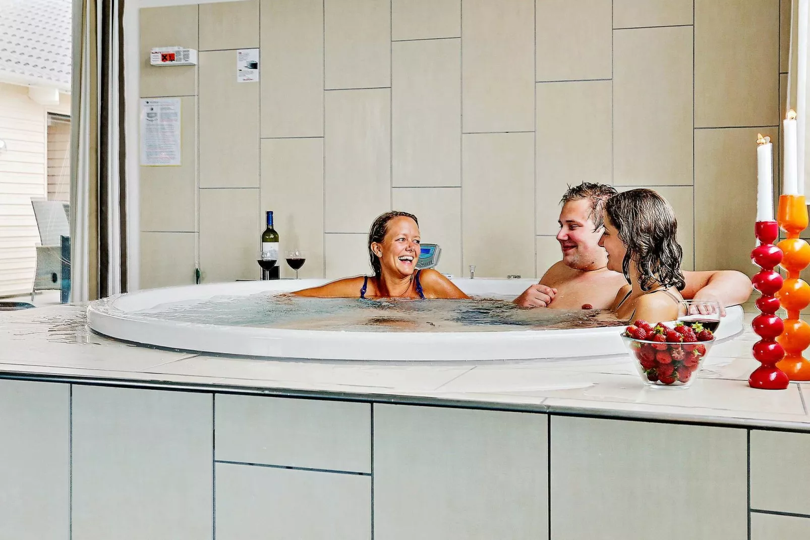 Luxe retraite met zwembad -- By Traum Ferienwohnungen-Spa