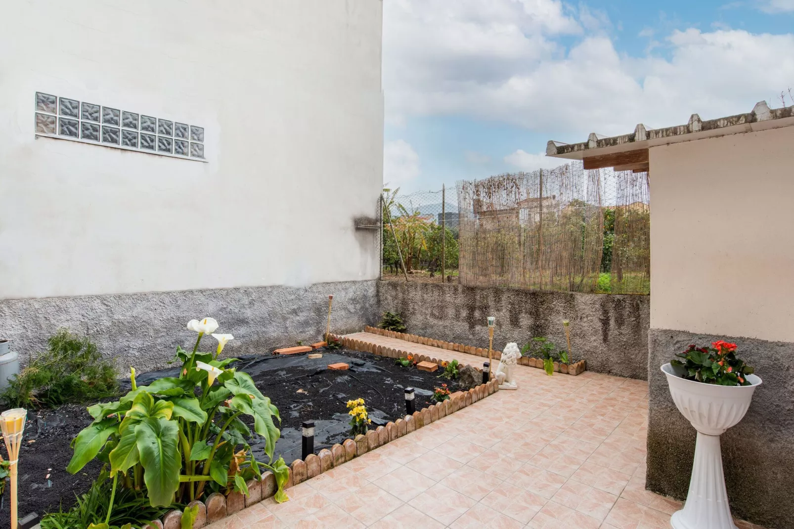 MONFORTE CASA SICILIA - Tuinen zomer