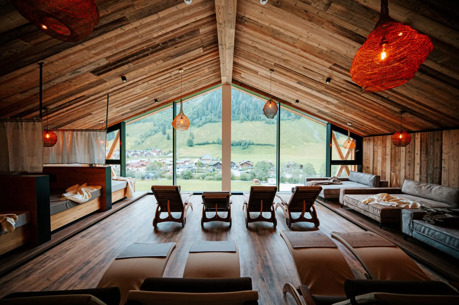 Luxe appartement met sauna, direct aan de skipiste-Parkfaciliteiten