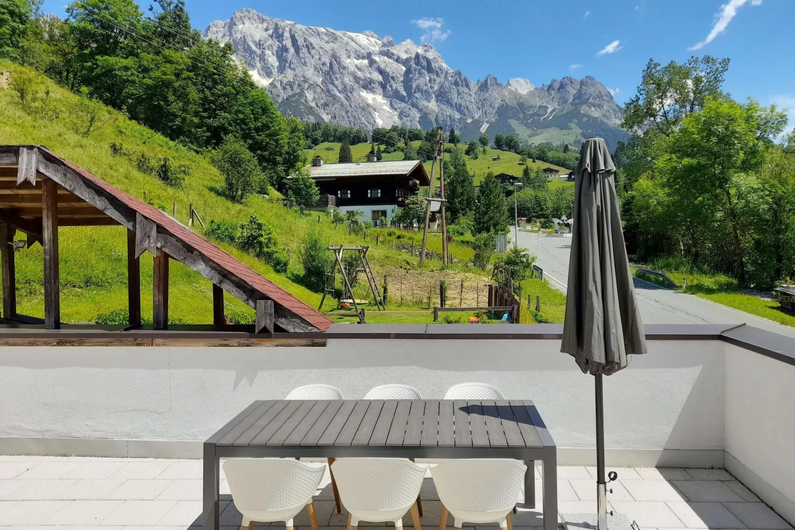 Mountain-View Appartement with Garden inkl Hochkönigcard-Uitzicht zomer