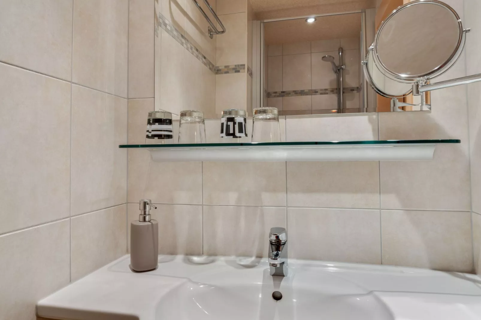 Appartement Wildkogel-Badkamer