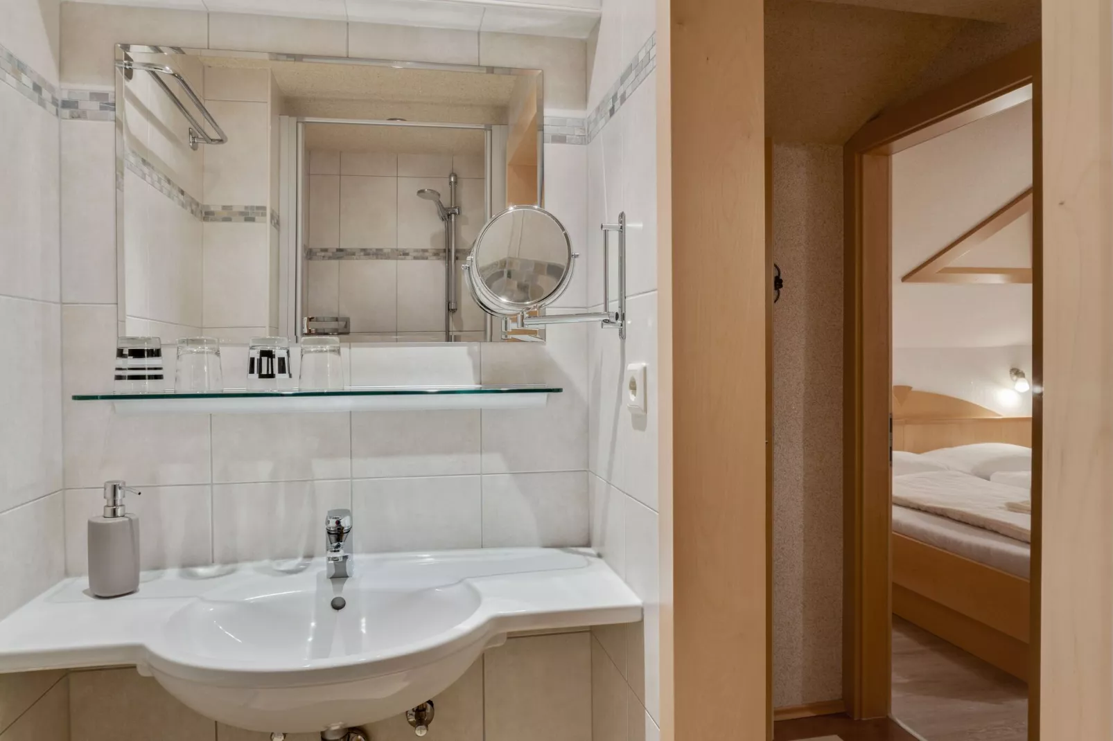 Appartement Wildkogel-Badkamer