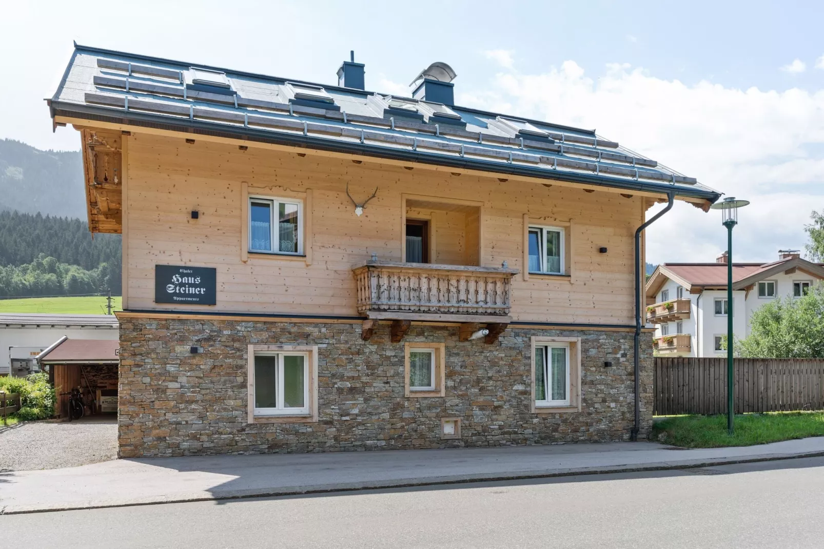 Apartment Steiner 1-Buitenkant zomer