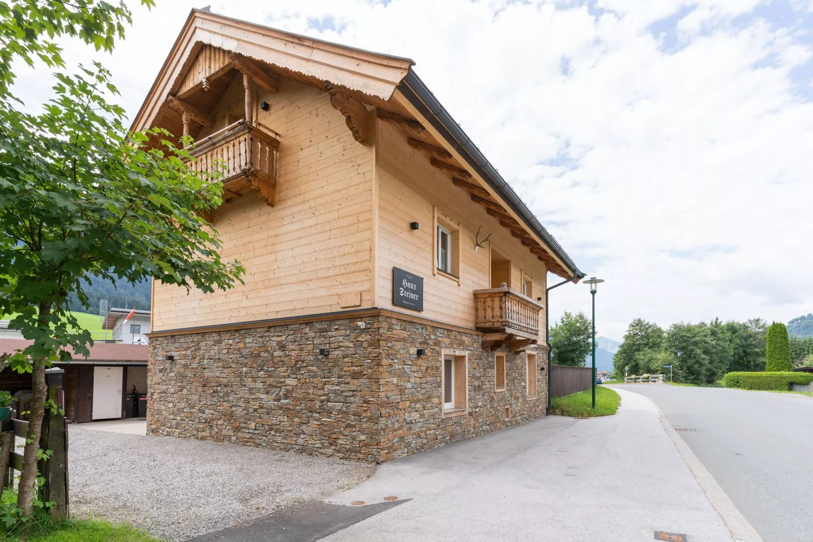 Apartment Steiner 1-Buitenkant zomer