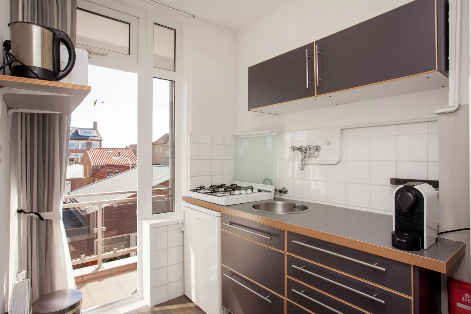 Gezellig appartement in Nederland dicht bij het strand-Keuken
