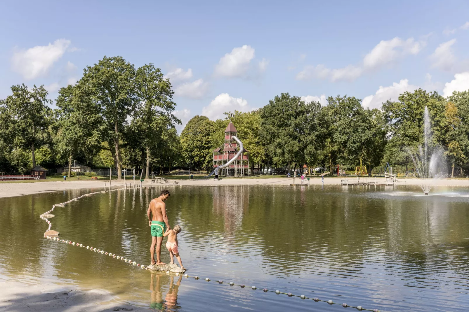 Buitenhof De Leistert 15-Parkfaciliteiten