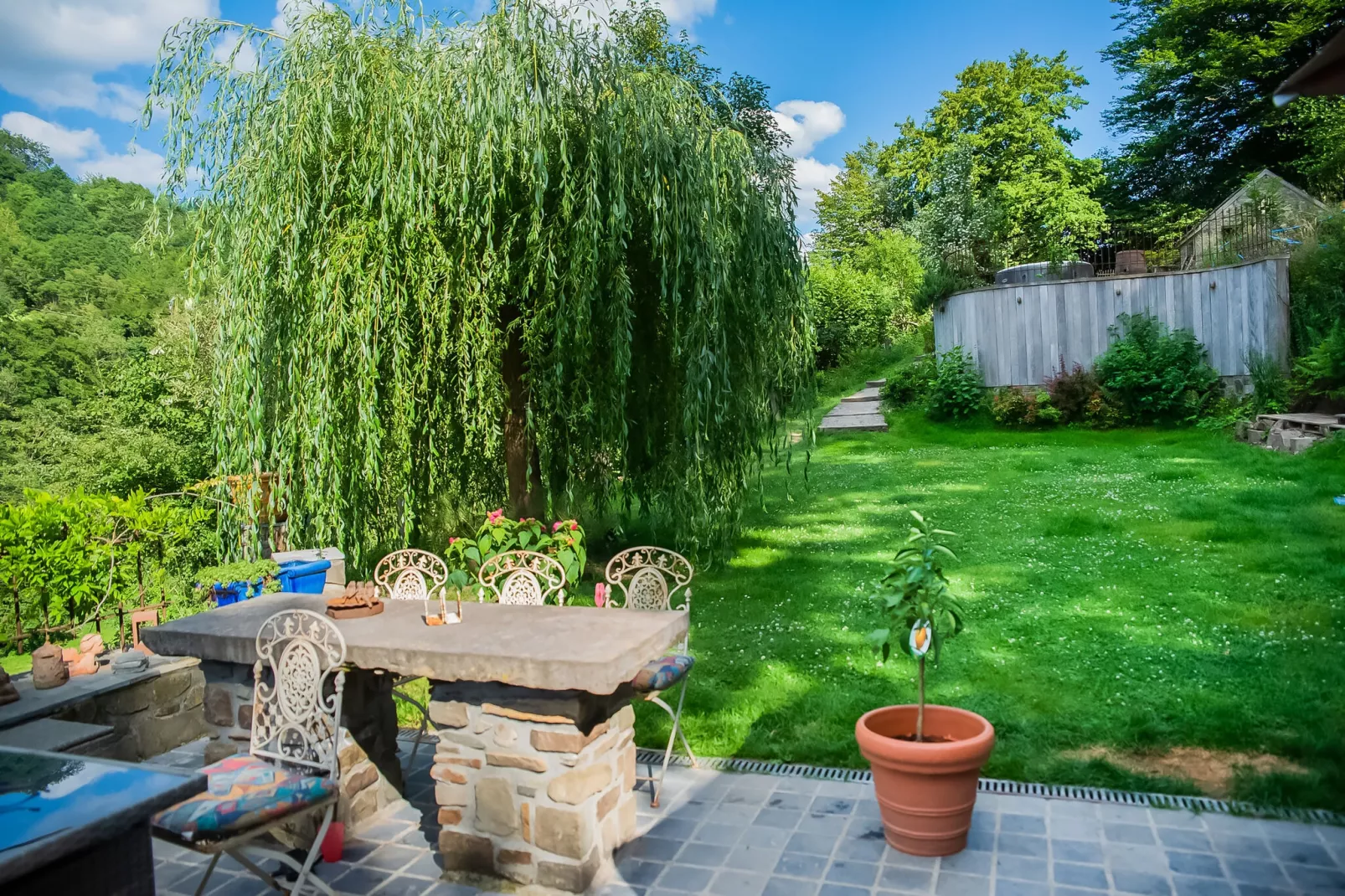 Beautiful home in nature with pool-Tuinen zomer