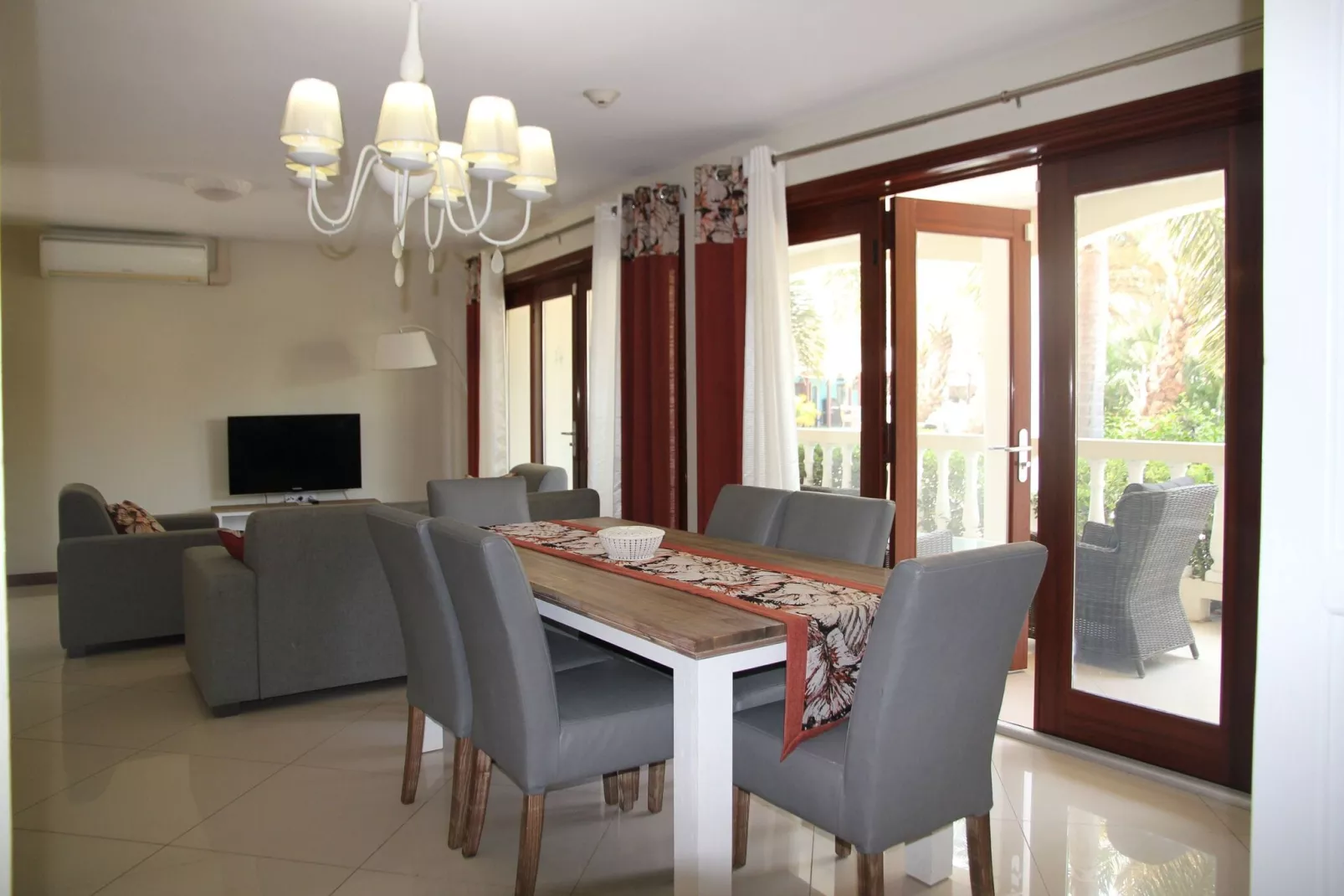 Appartement 3 bedroom-2 bathroom-Woonkamer