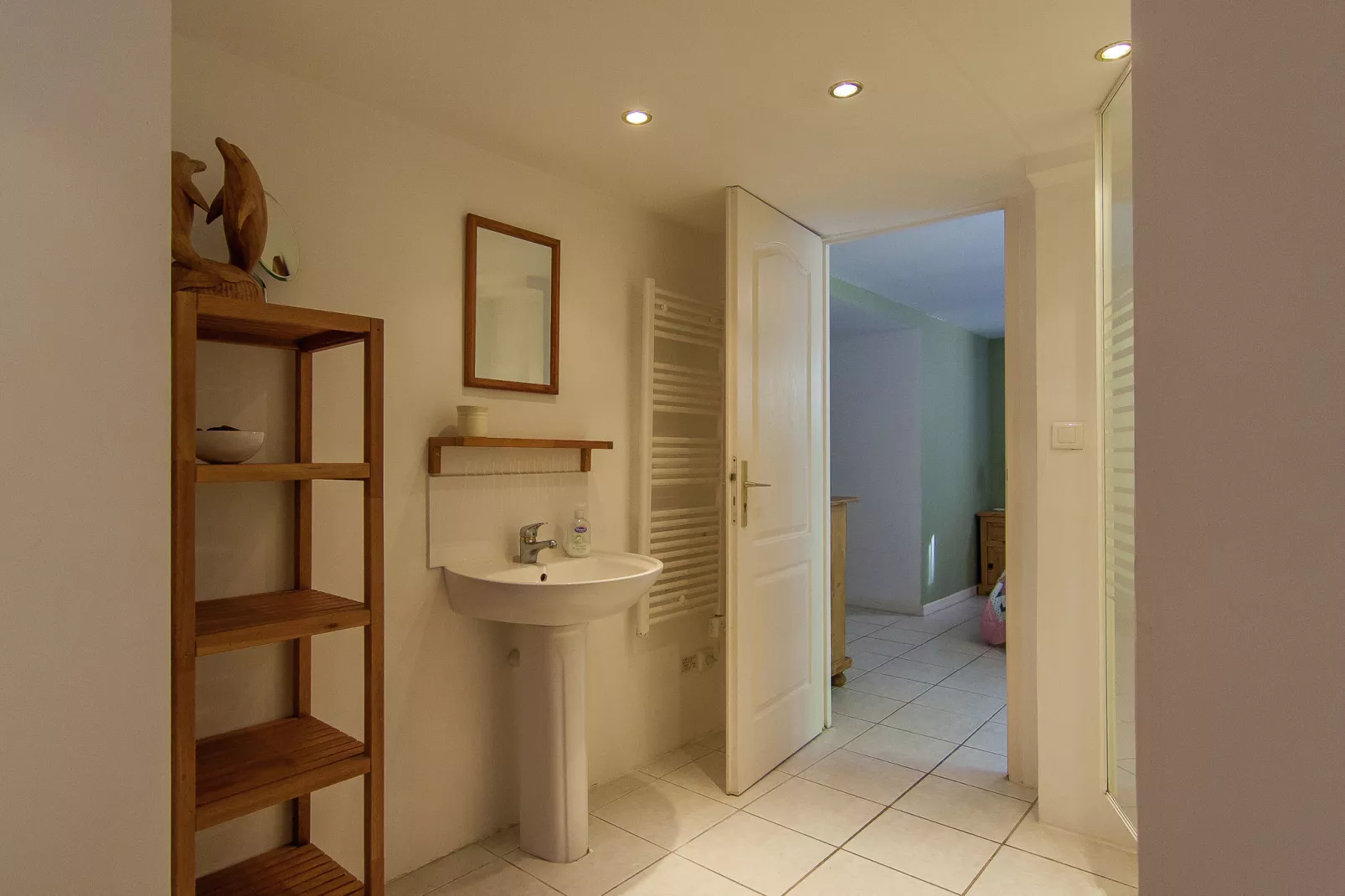 La Piniere 6P-Badkamer