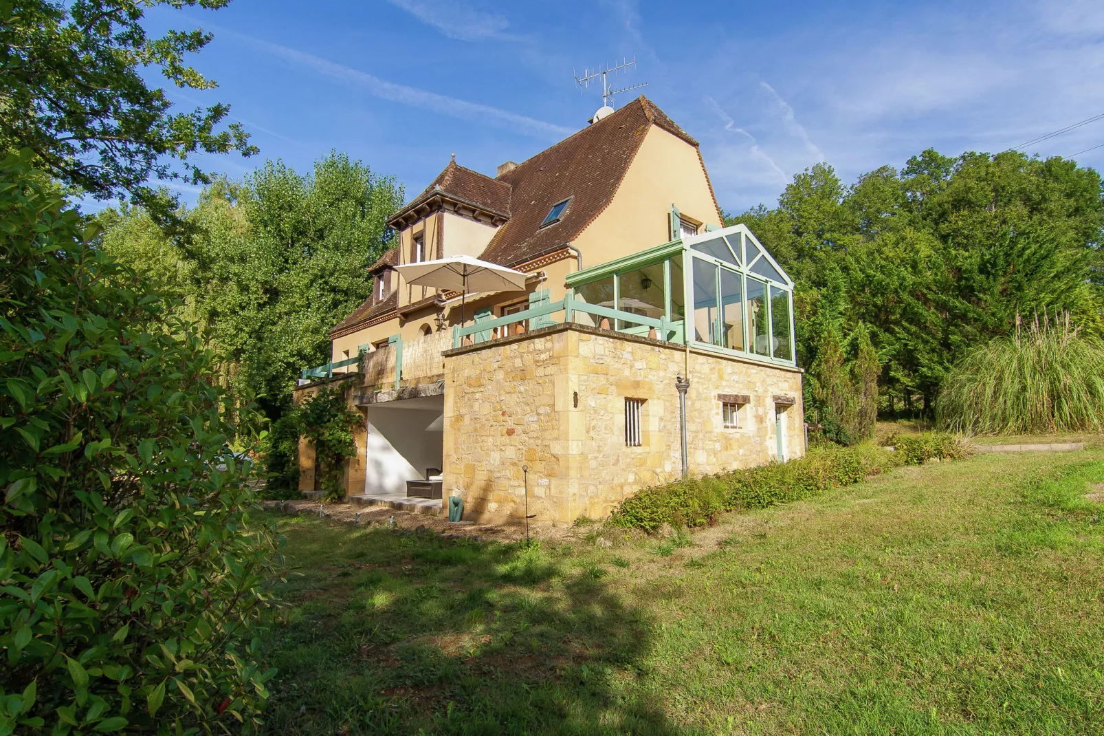 La Piniere 5P-Buitenkant zomer