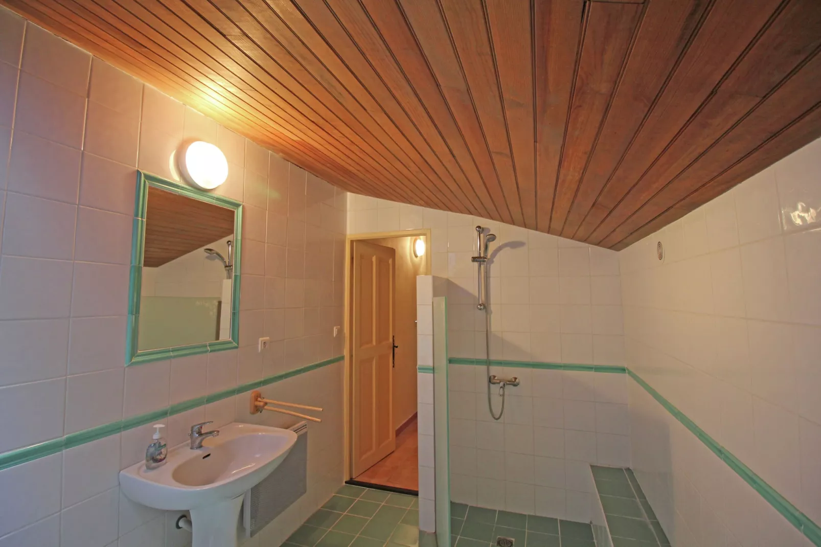 Leï Restanques-Badkamer