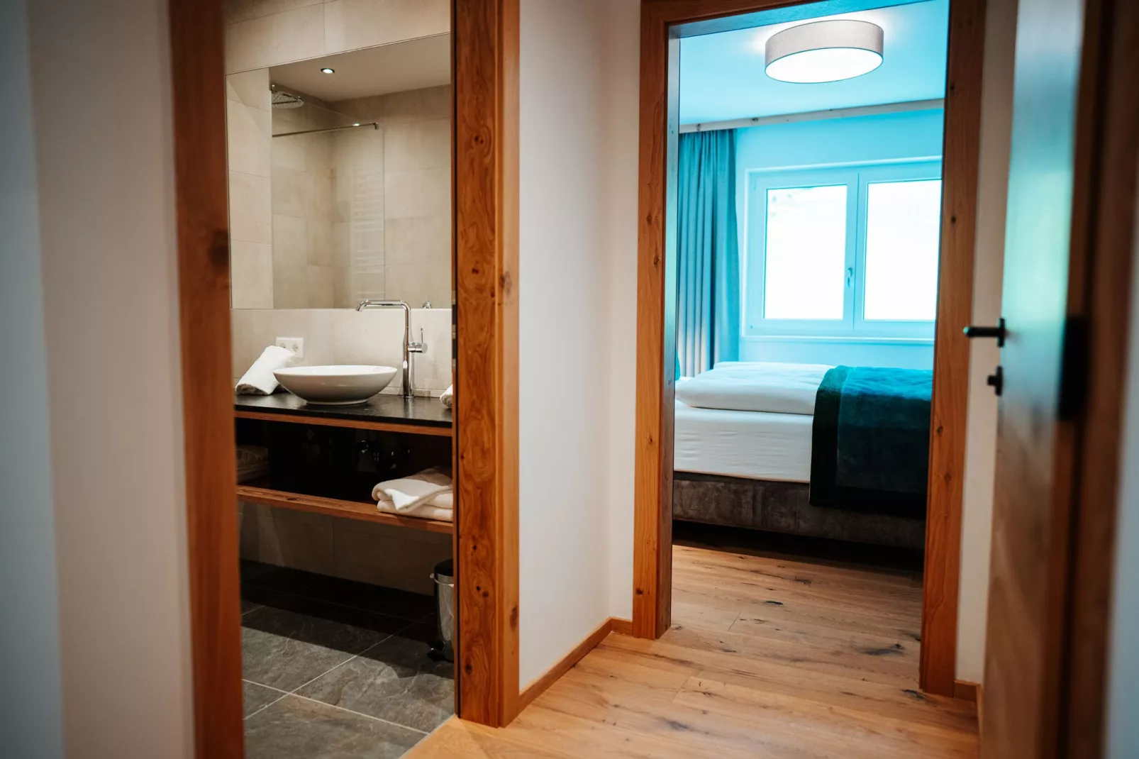 Groot appartement met sauna, direct aan skipiste-Badkamer