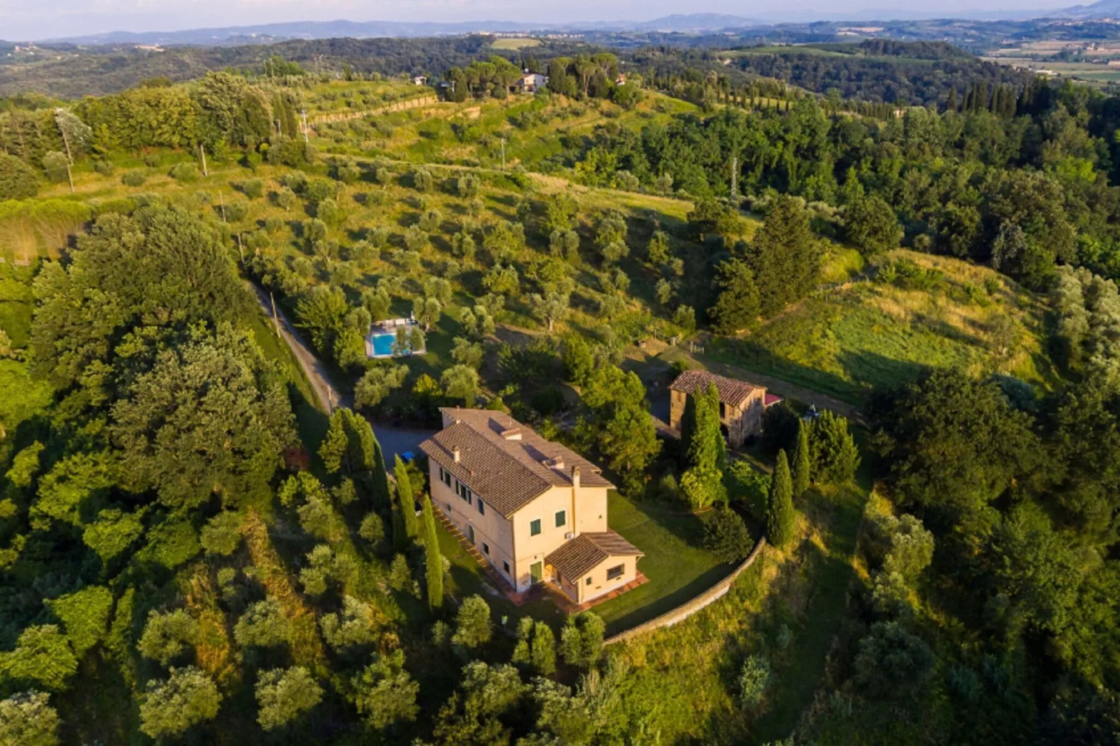 Podere Torre-Buitenkant zomer