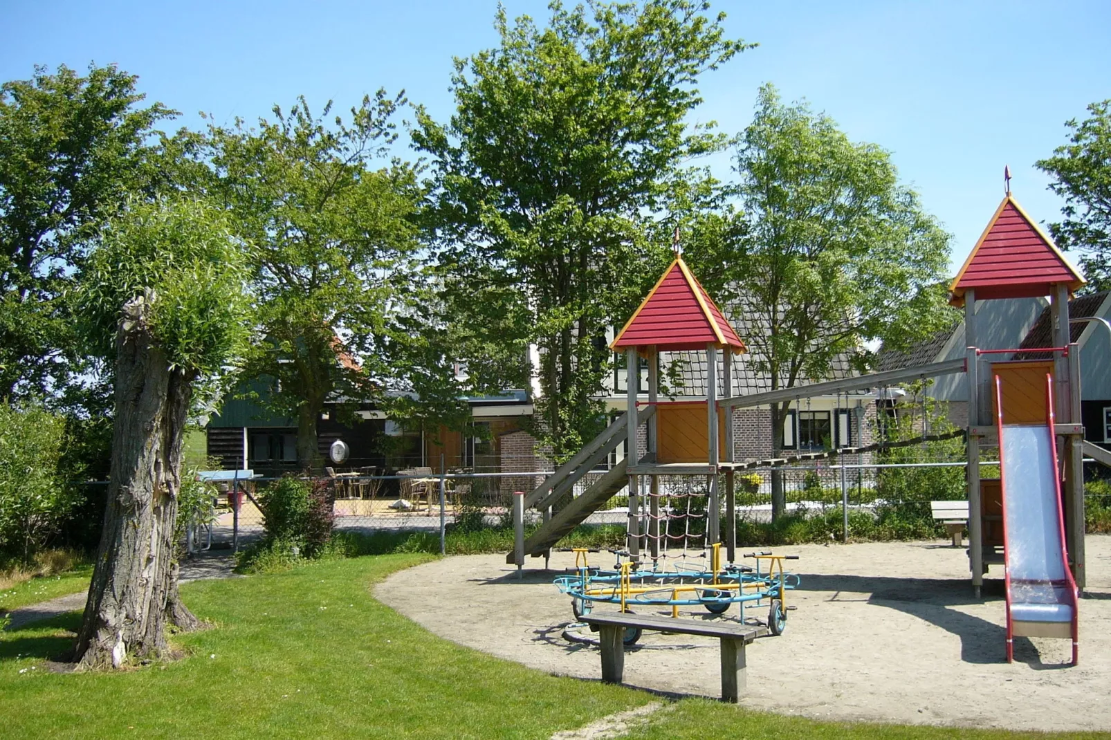 Recreatiepark Wiringherlant - Wiringher Villa 17-Parkfaciliteiten