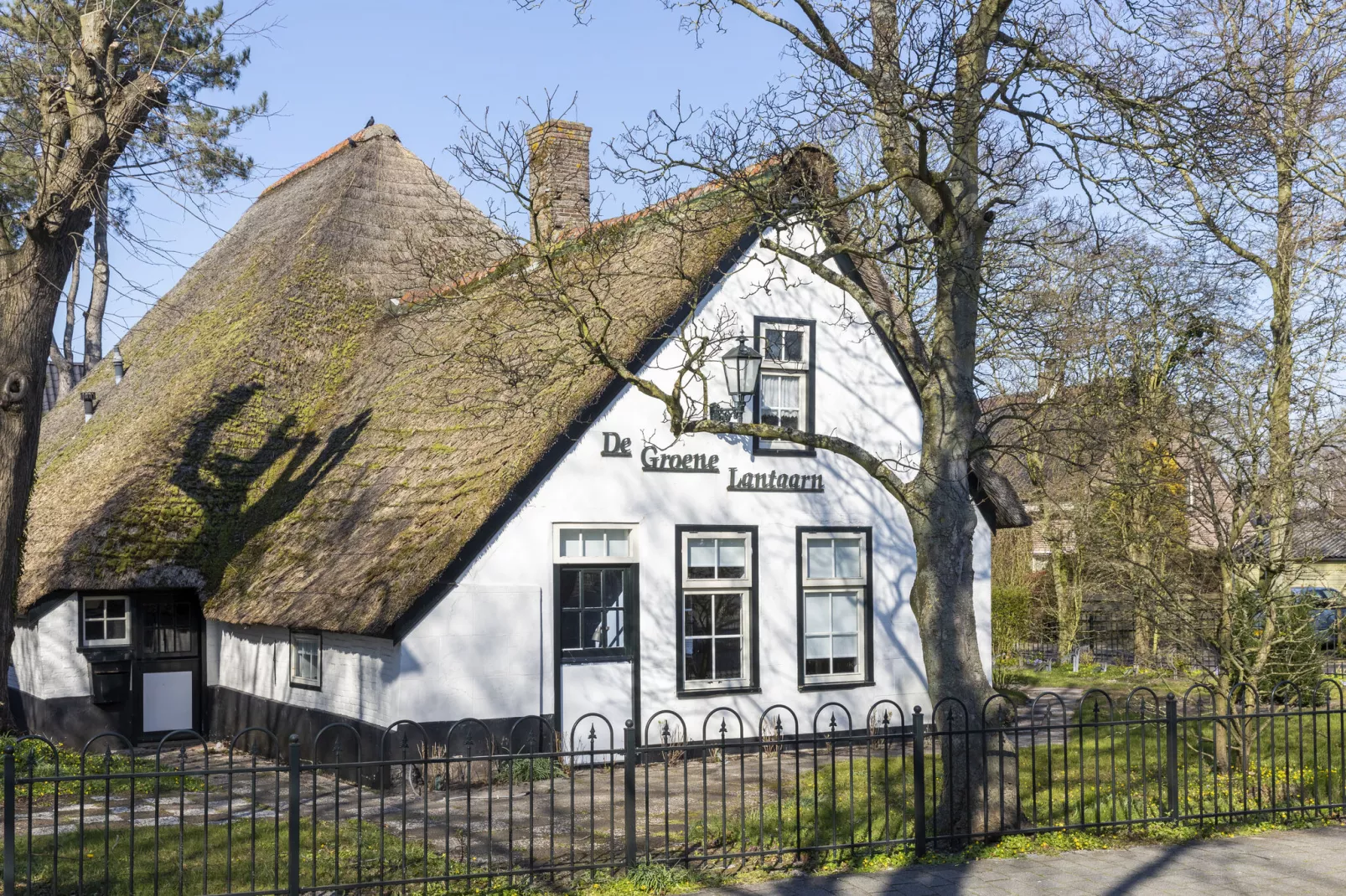 De Groene Lantaarn familie Villa-Buitenkant zomer