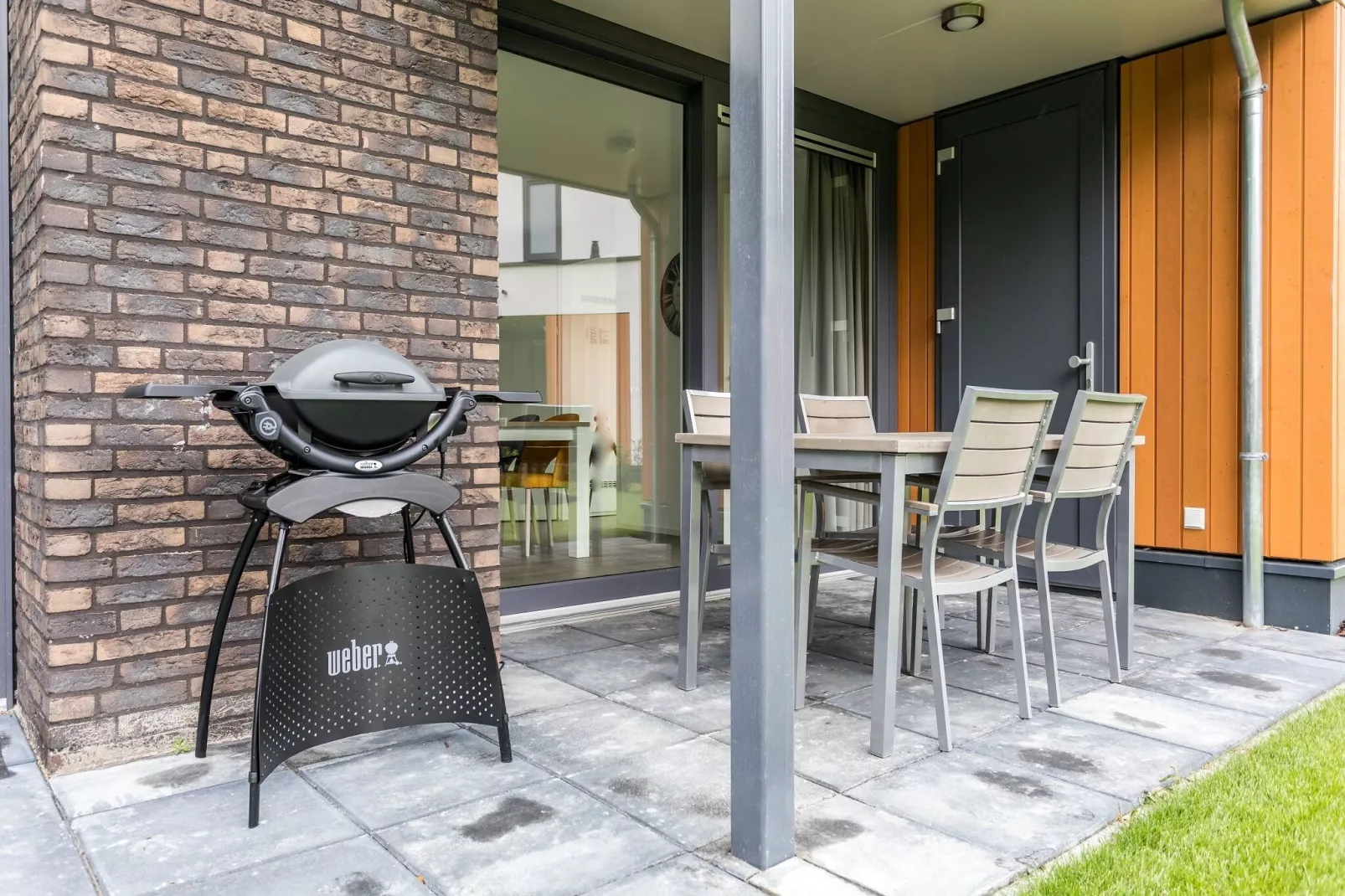 Buitenhof De Leistert 21-Tuinen zomer