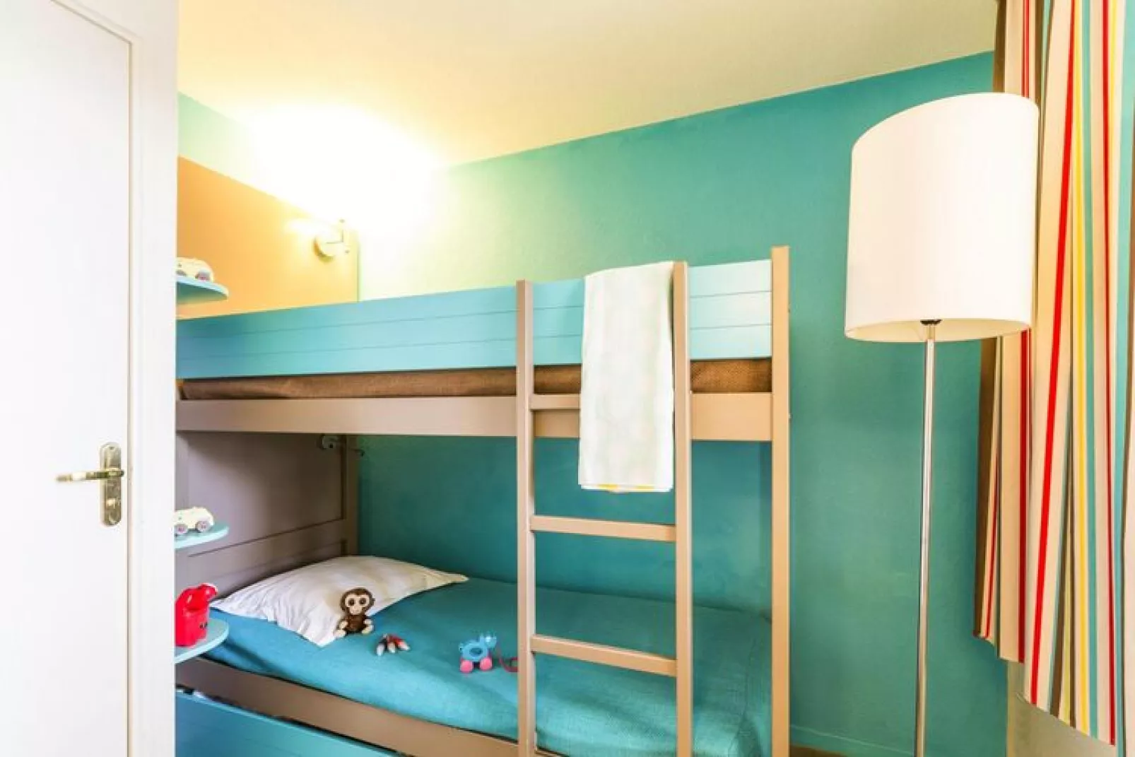 Residence Port Guillaume Dives-sur-Mer - 26X Standard Apt 6 p - 1 bedroom  1 sleeping alcove-Slaapkamer