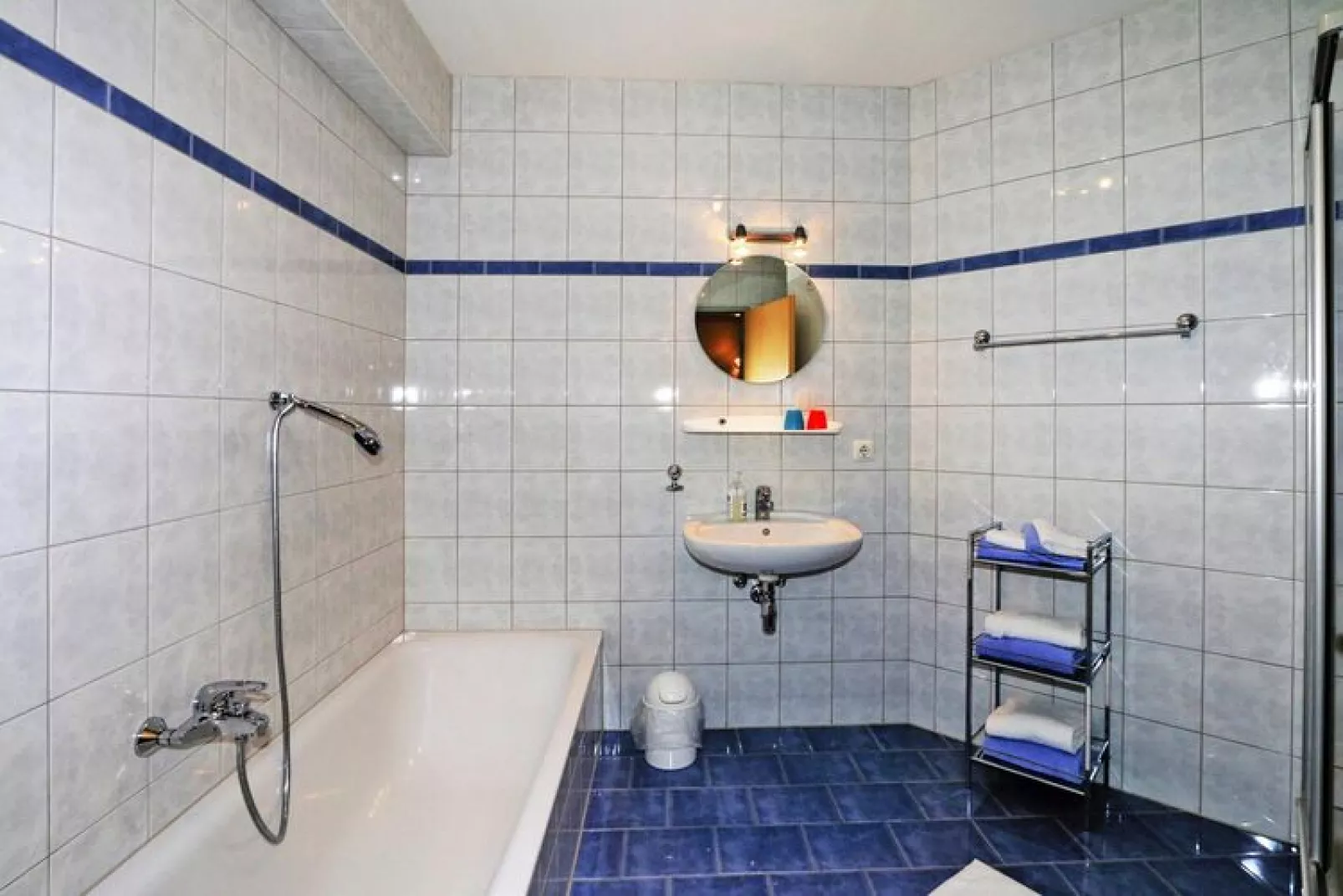 Wirtlerhaus Bichlbach - 6 Personen-Badkamer