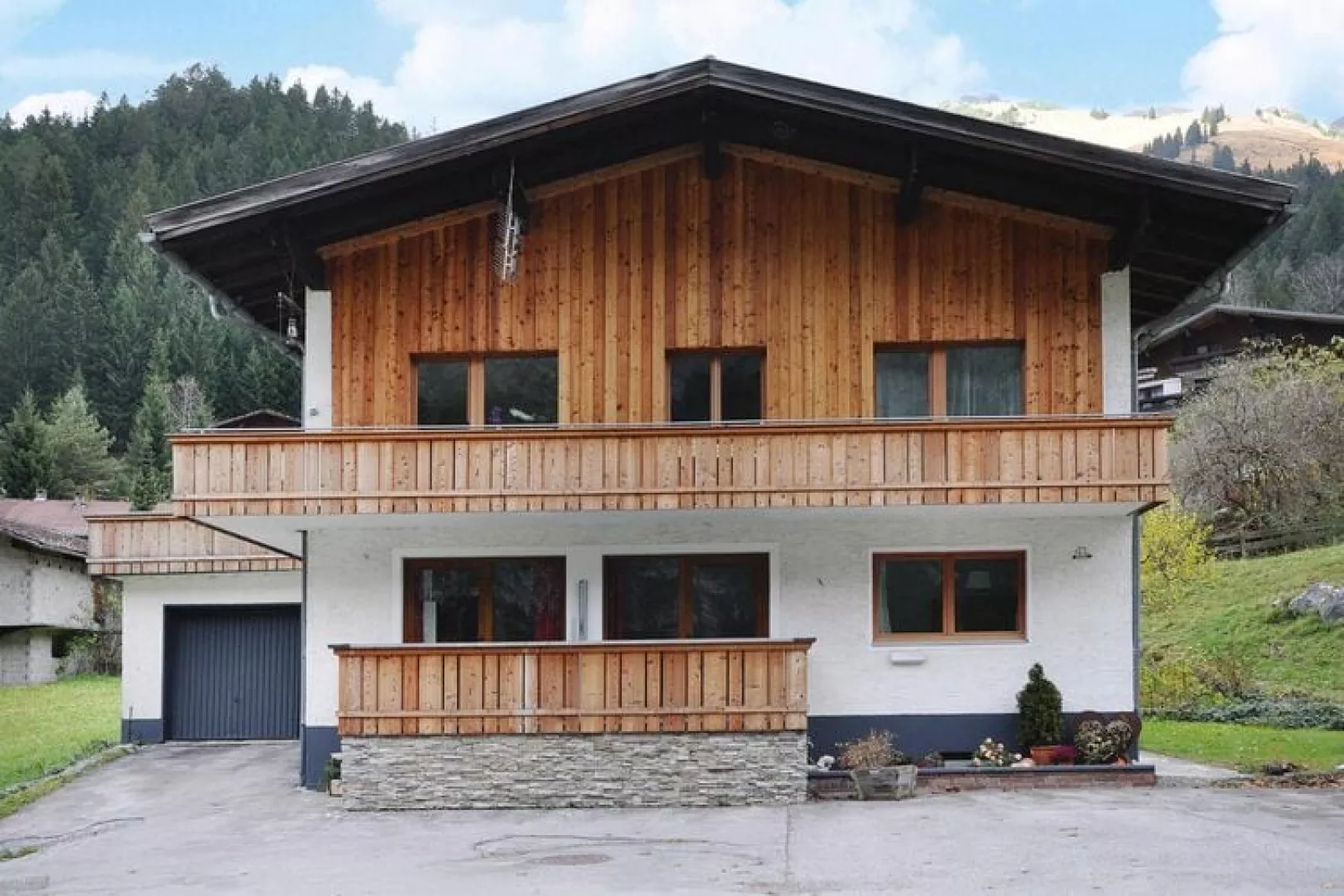 Haus Schedler - Gipfelblick-Buitenkant zomer