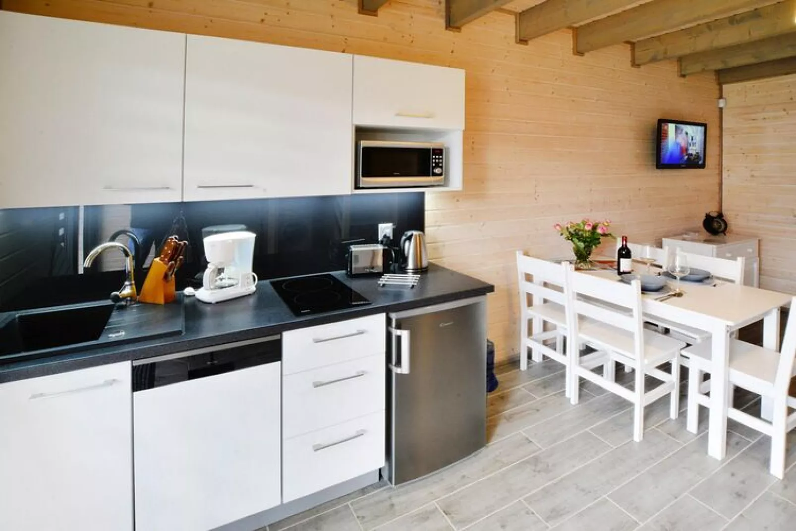 Domki LUX dla 6 osób Sianożęty-Keuken
