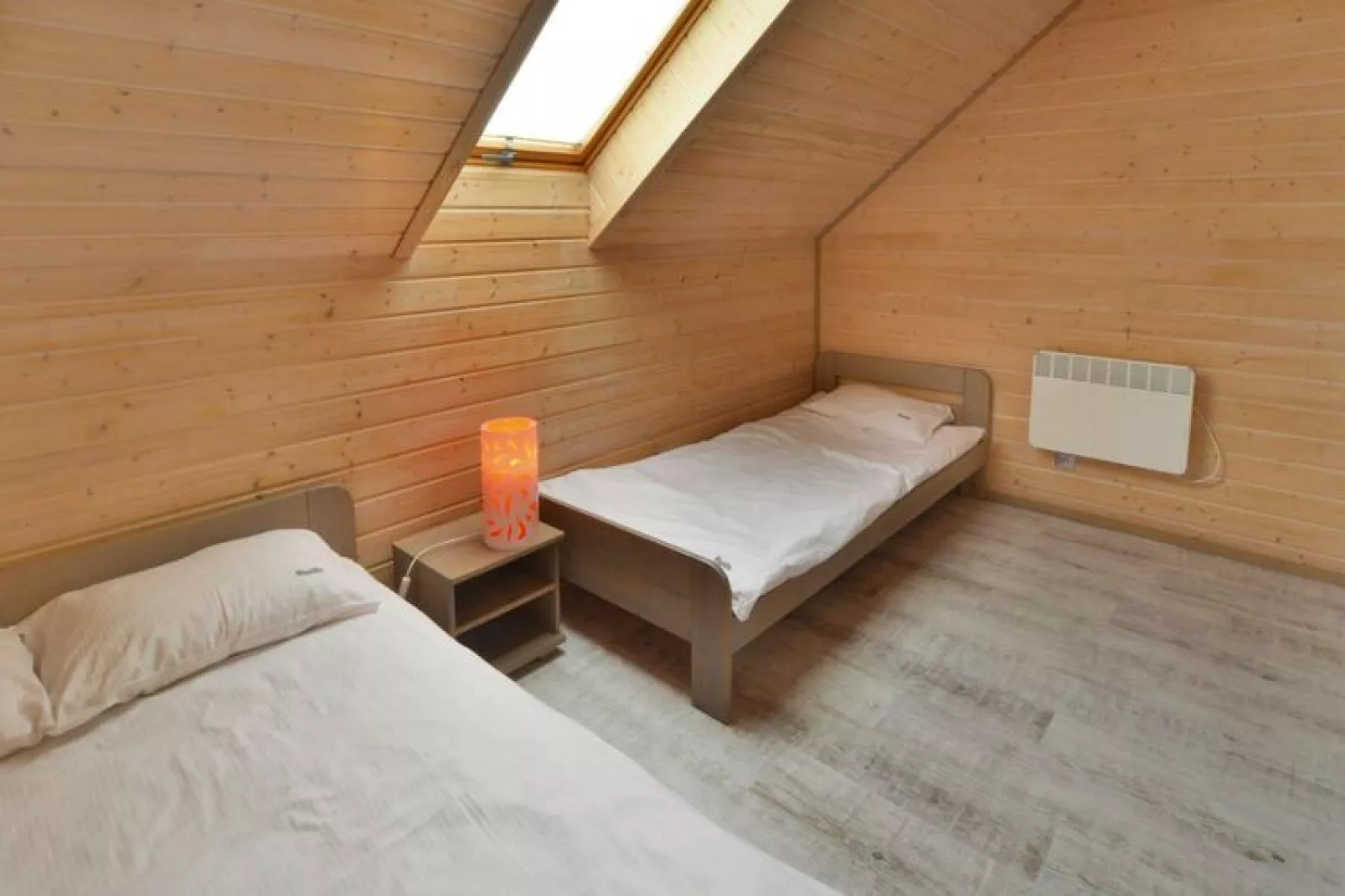 Domki LUX dla 6 osób Sianożęty-Slaapkamer