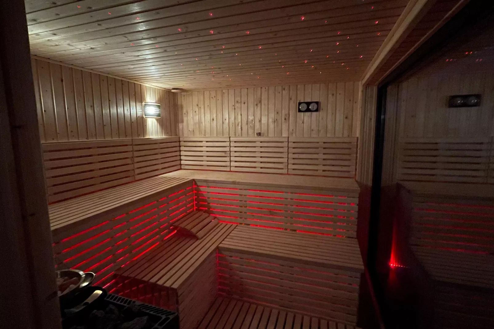 Domki LUX dla 6 osób Sianożęty-Sauna