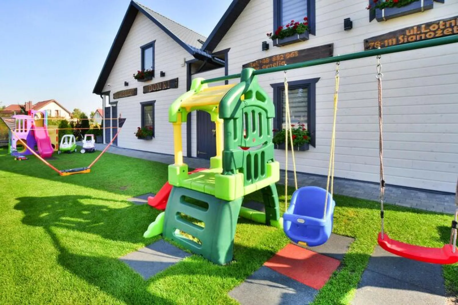 Domki LUX dla 6 osób Sianożęty-Tuinen zomer