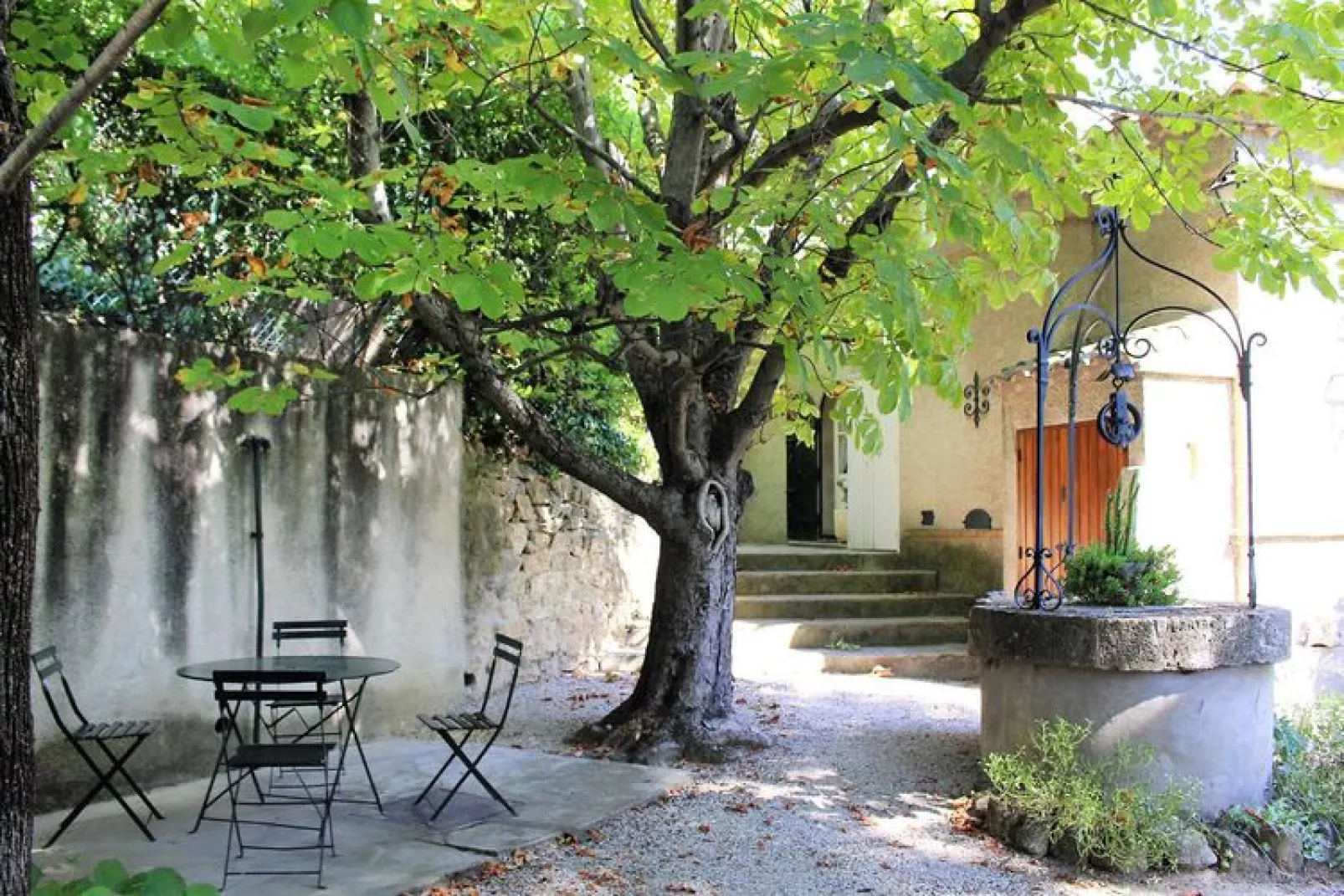 Ferienhaus in Salon-de-Provence-Tuinen zomer