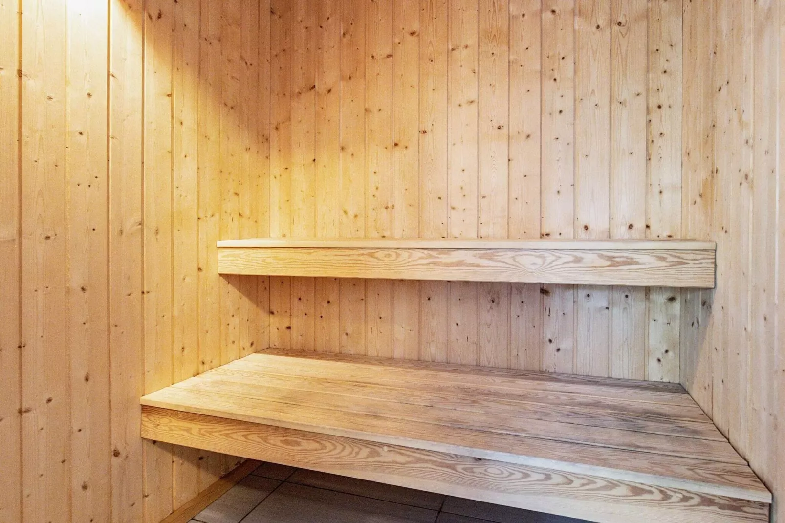 14 persoons vakantie huis in Sæby-Sauna