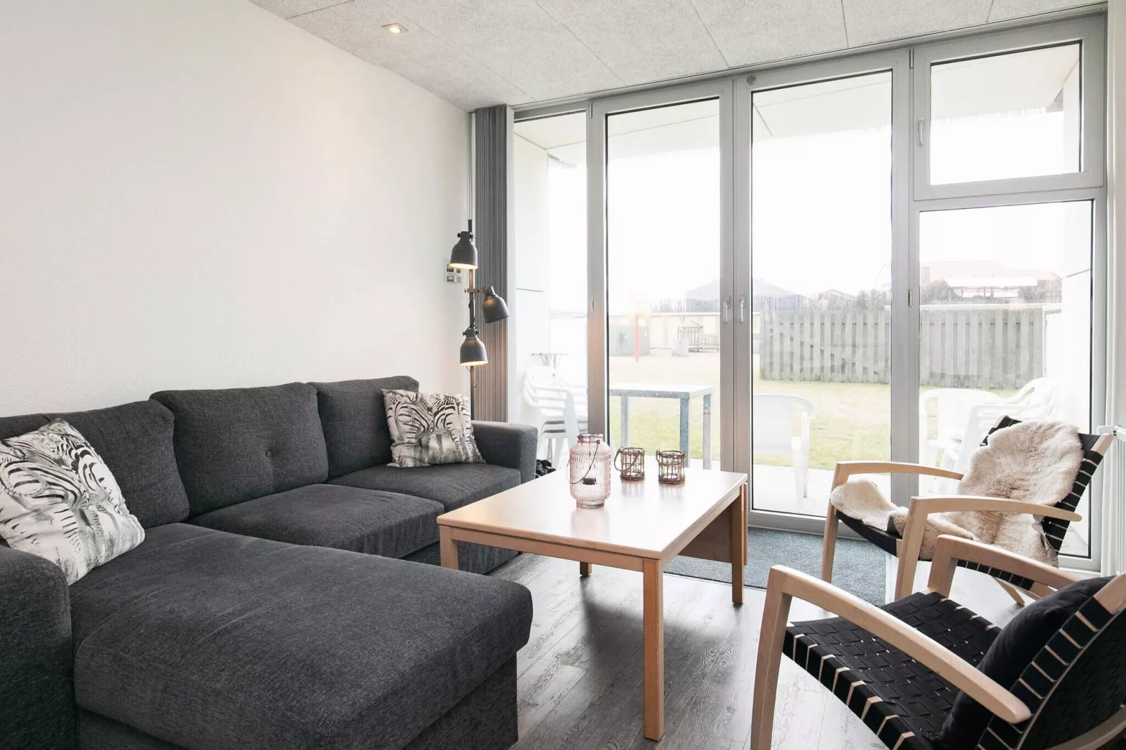 2 room,renovated-Binnen