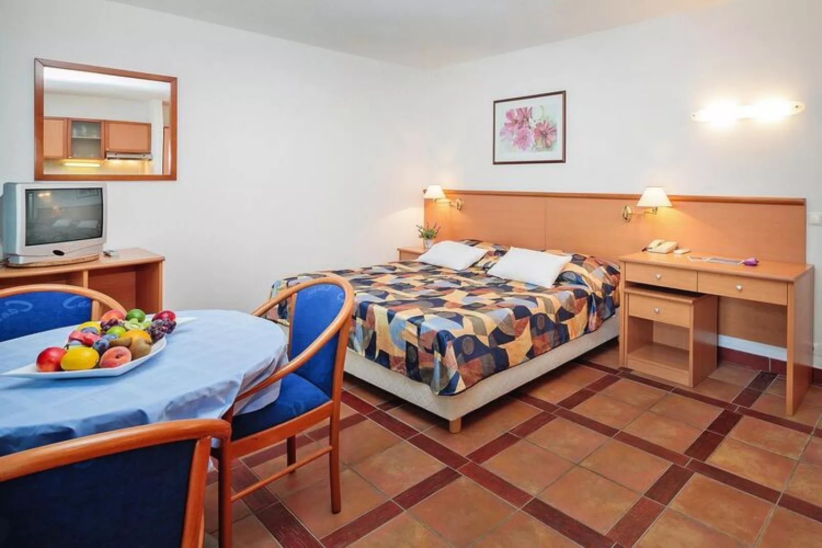 Apartments Fontana Resort Jelsa- Deluxe one bedroom apartment suite 2&2 - 68 qm 4 Pers-Slaapkamer