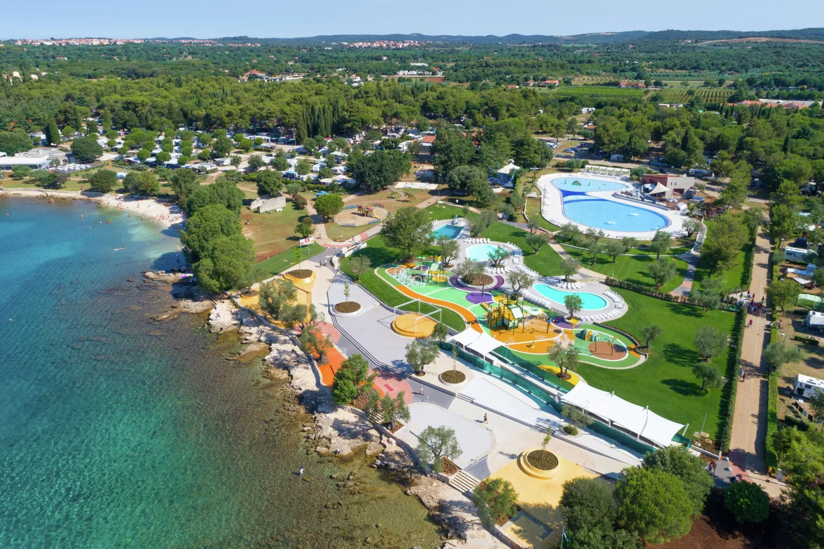 Resort Polari 2-Gebieden zomer 1km
