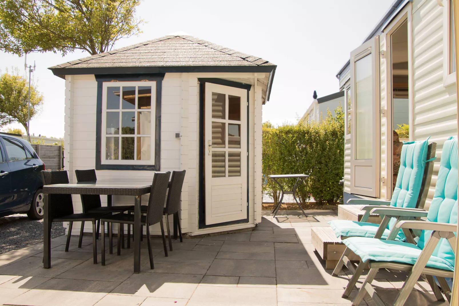 Julianahoeve - Chalet aan Zee-Tuinen zomer