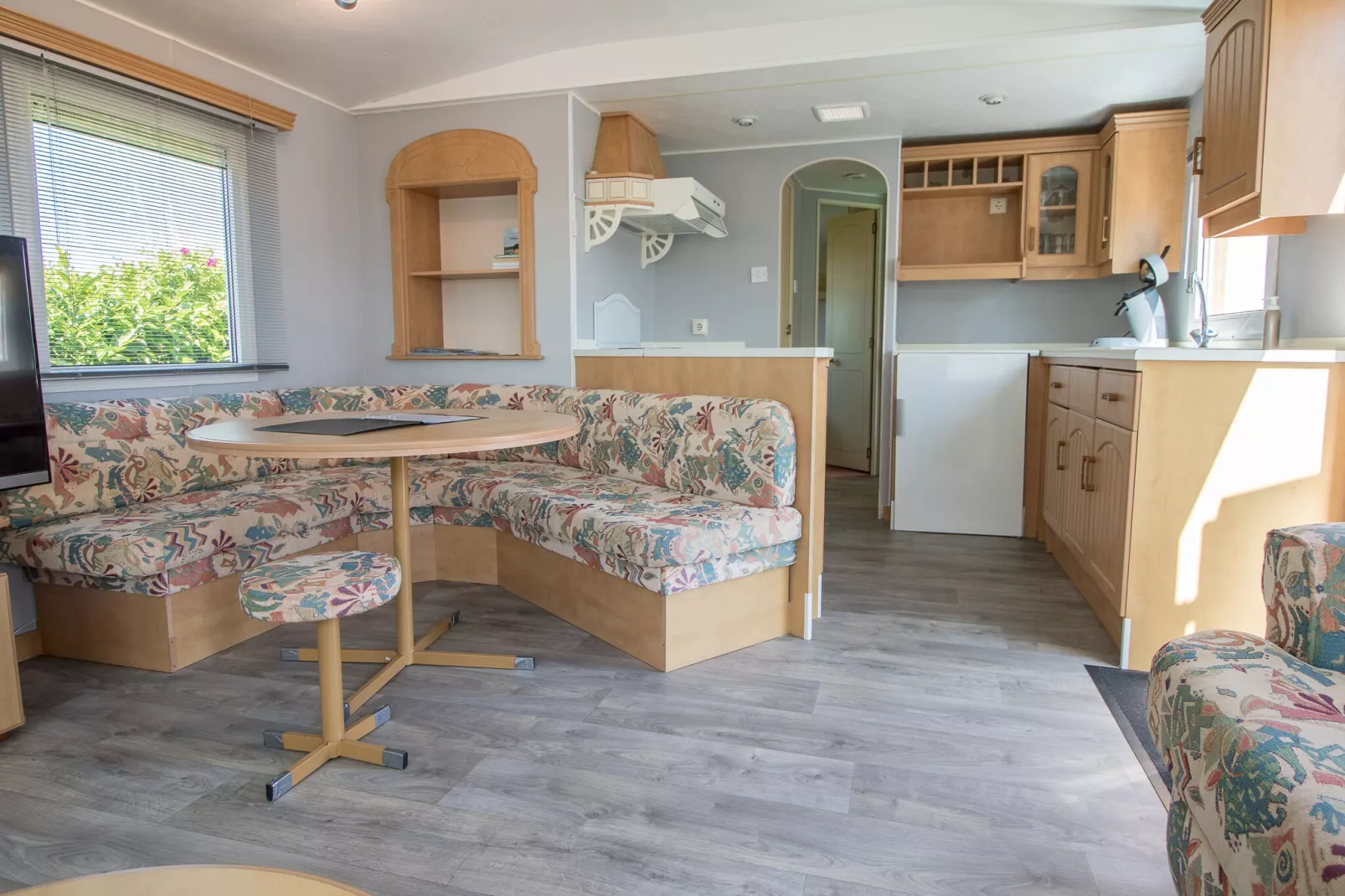 Julianahoeve - Chalet aan Zee-Eetkamer