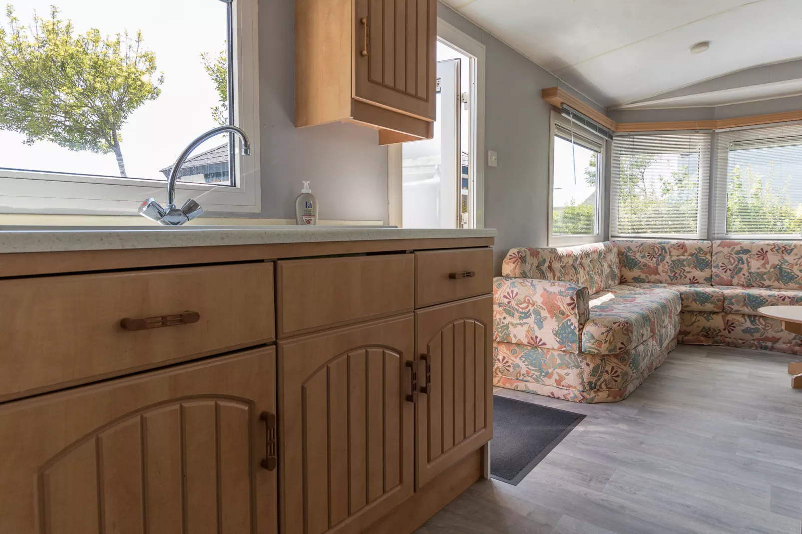 Julianahoeve - Chalet aan Zee-Keuken