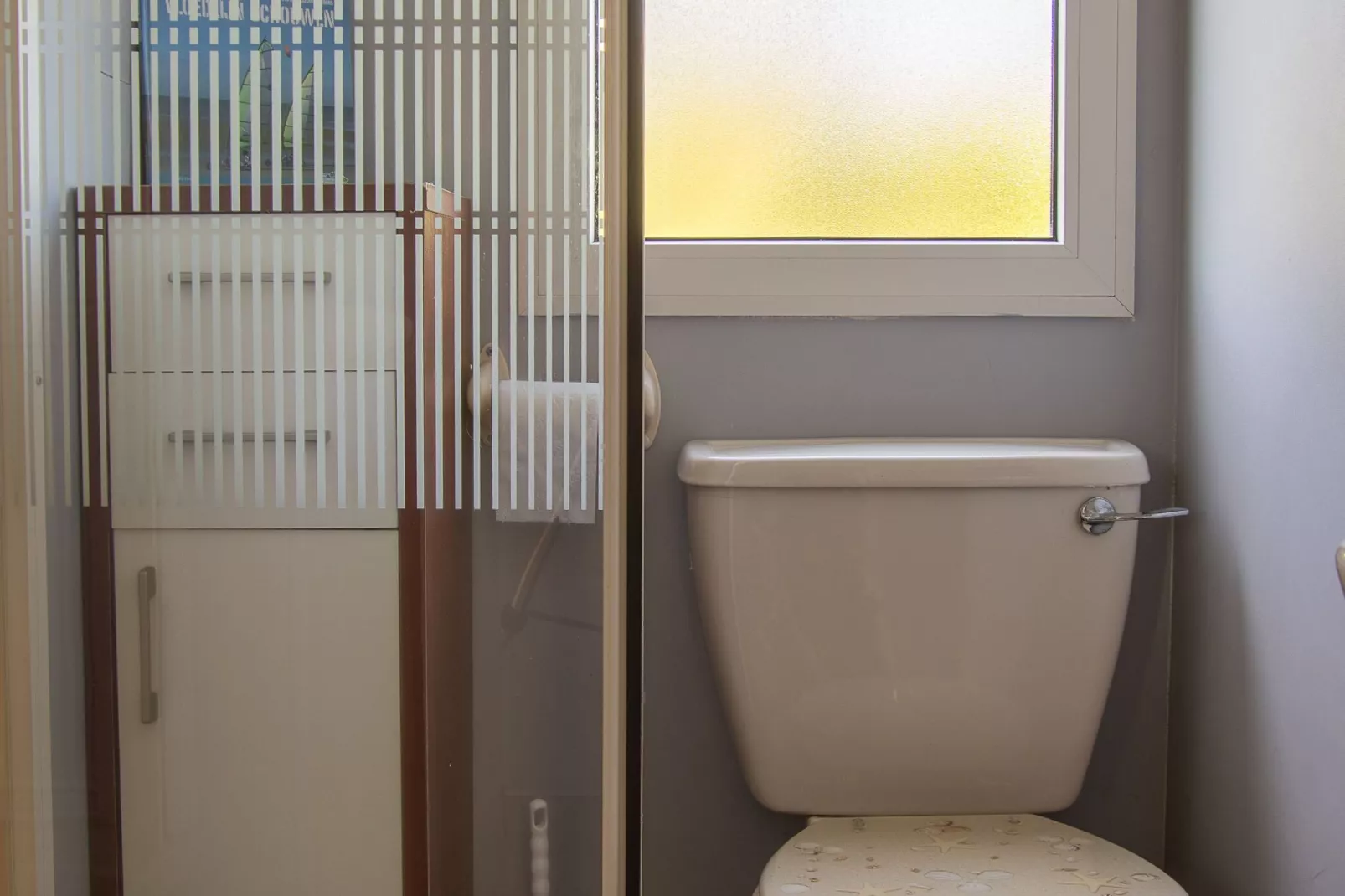 Julianahoeve - Chalet aan Zee-Badkamer