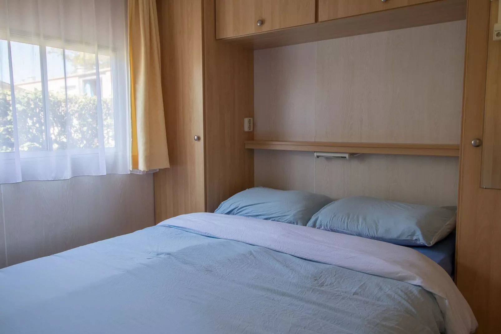 Julianahoeve - Chalet aan zee en duinen-Slaapkamer