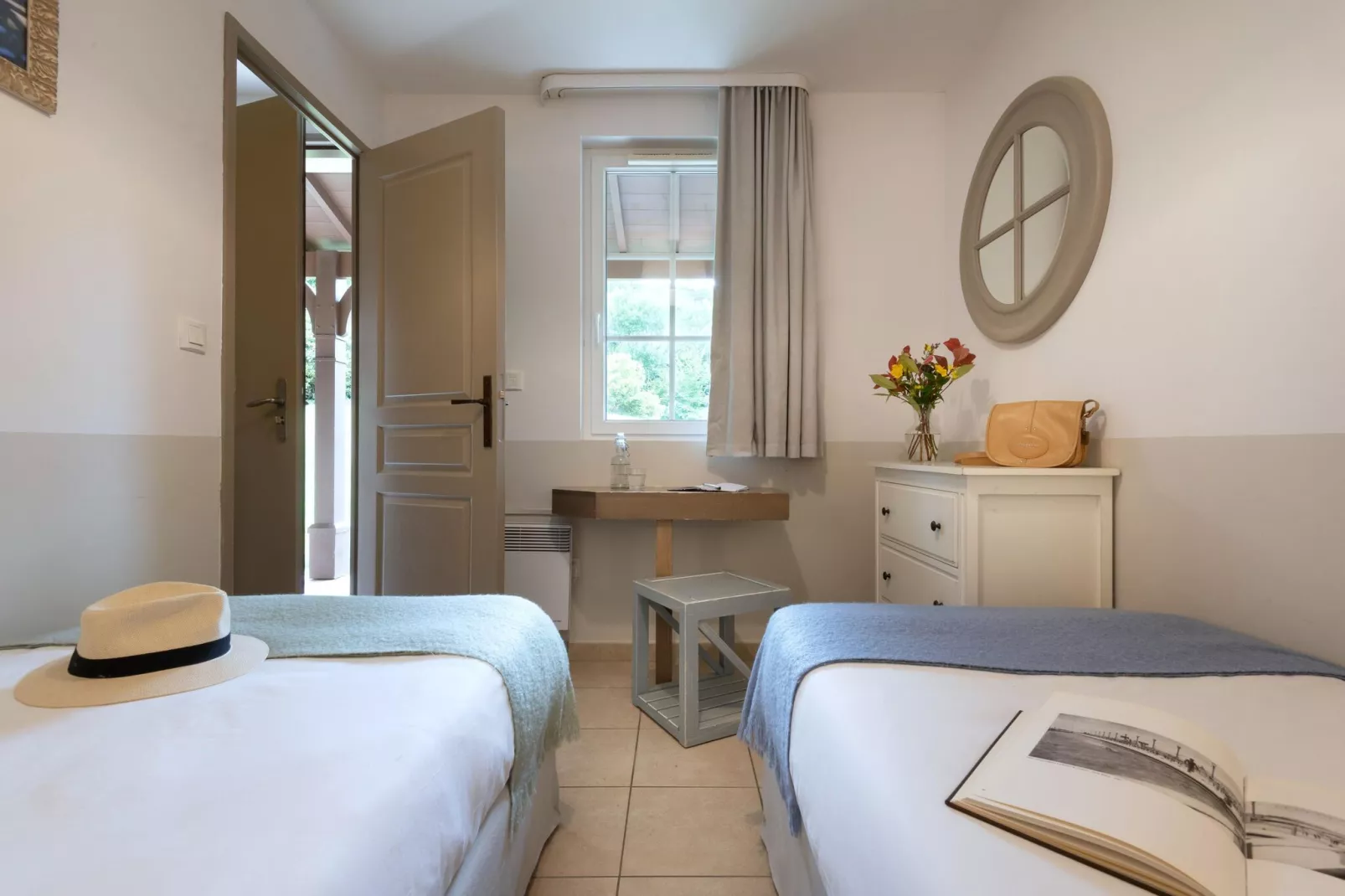 Residence & Spa Houlgate   24 Standard Apt 4 p - 1 bedroom-Slaapkamer