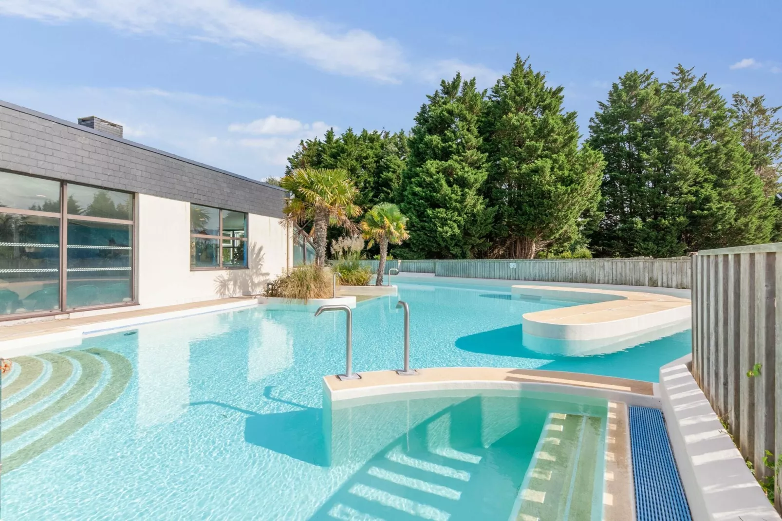 Holiday village Normandy Garden Branville - M5O Standard House 5 p - 1 bedroom - duplex-Parkfaciliteiten